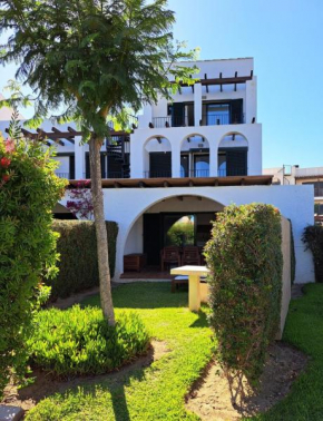 Les Oliveres, ideal familias